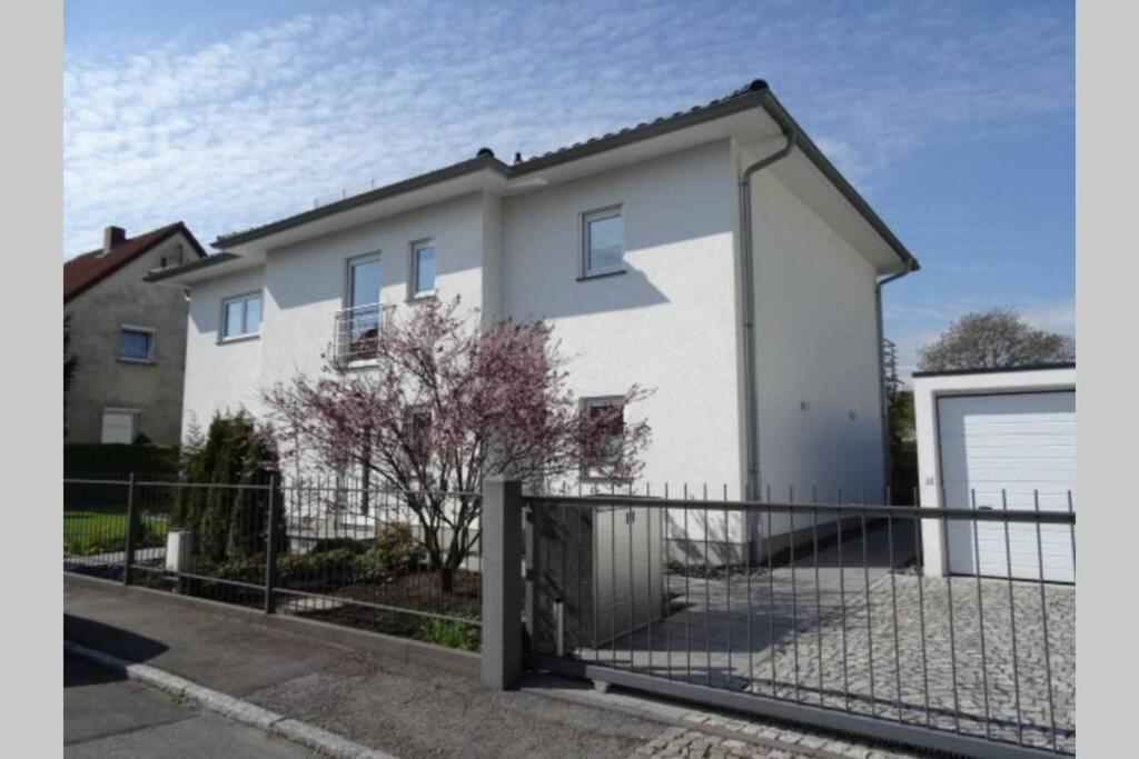 großzügige,zetrumsnahe Wohnung Dresden Exterior foto